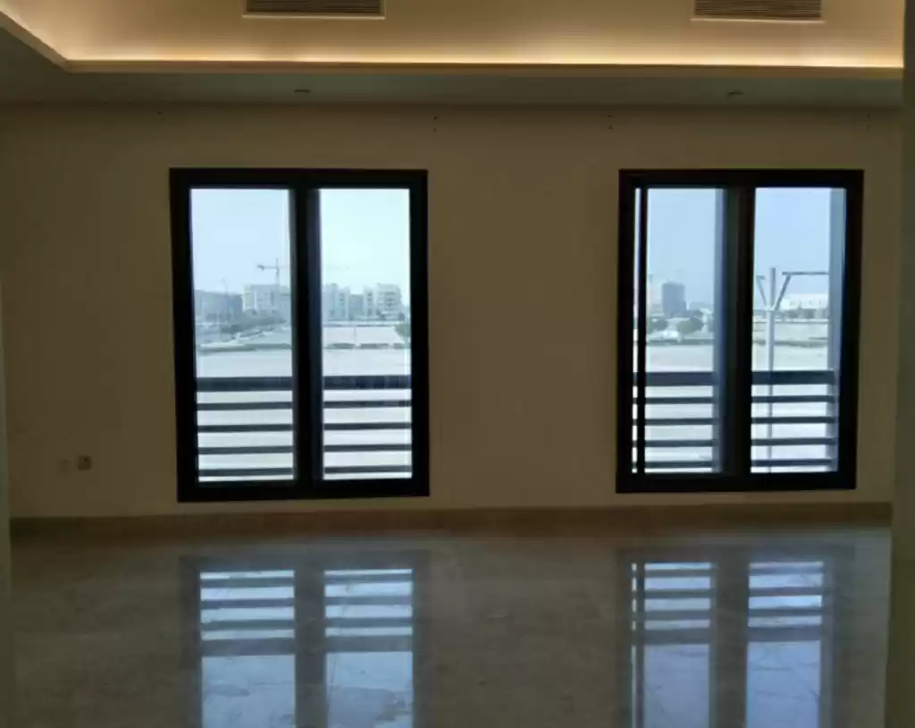 Résidentiel Propriété prête 2 chambres F / F Appartement  a louer au Al-Sadd , Doha #7334 - 1  image 